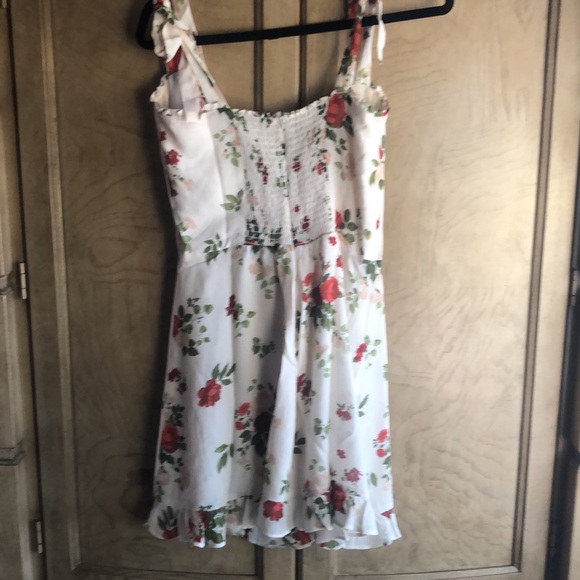 REFORMATION 🔥Christine Tie Shoulder Dress 12 - Picture 8 of 14